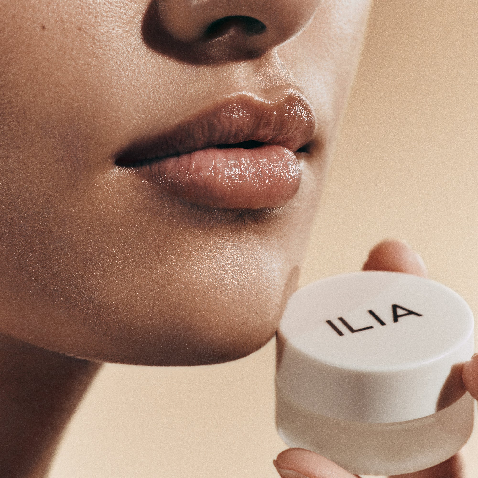 Lip Wrap Overnight Treatment Mask